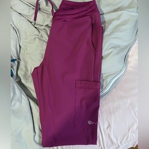 white cross fit scrubs size small - barely worn